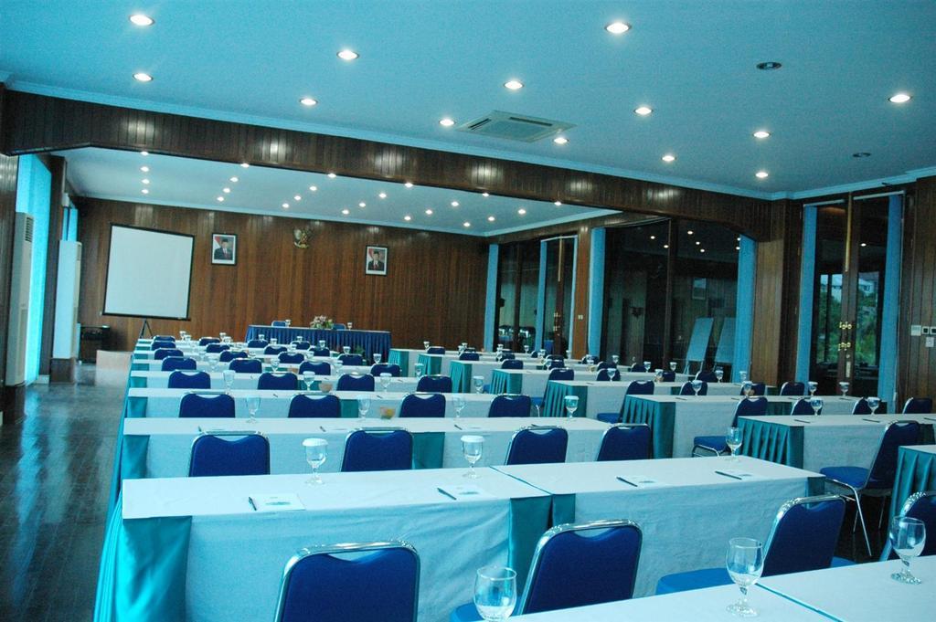 Town House Bukit Damai Indah Hotel Balikpapan  Ngoại thất bức ảnh